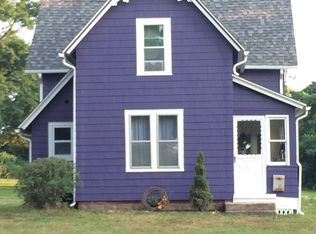 20 Edgerton St, East Hampton, CT 06424