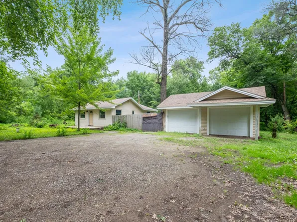 2285 294th Ave NW, Isanti, MN 55040