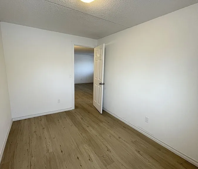 35 Campbell St #3 — Photo 13