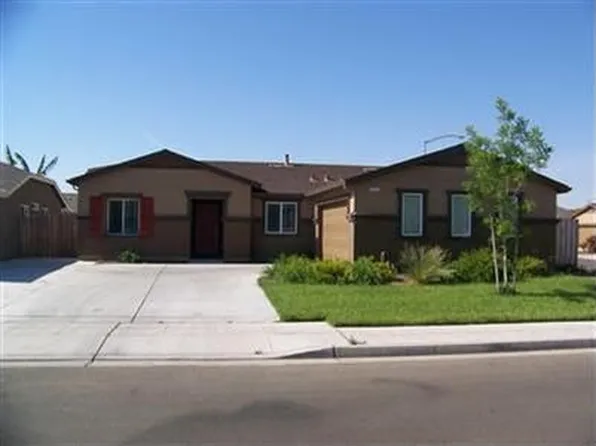 4512 E Edna Ave, Fresno, CA 93725