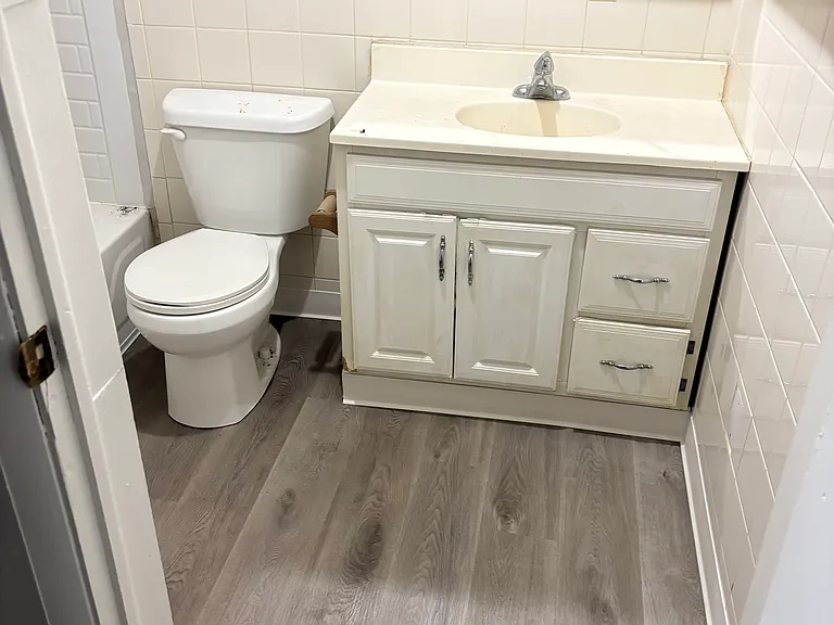 906 W South St #3 — Photo 9