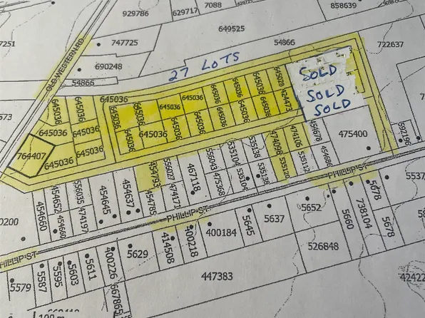 Phillip St #27, Tignish, PE C0B 2B0