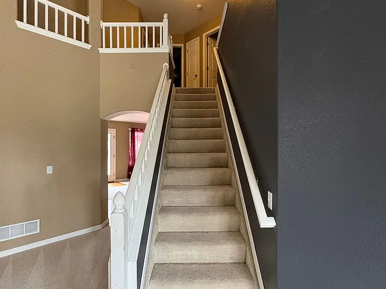 5110 Sand Hill Dr — Photo 4