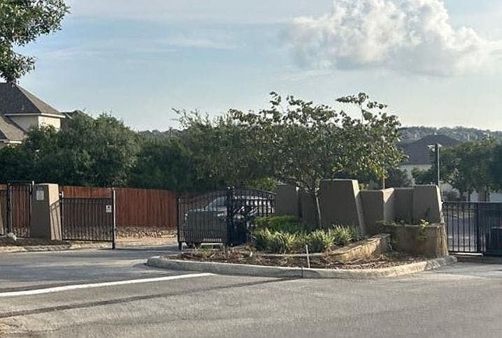 1st image of 31 Impala Way
