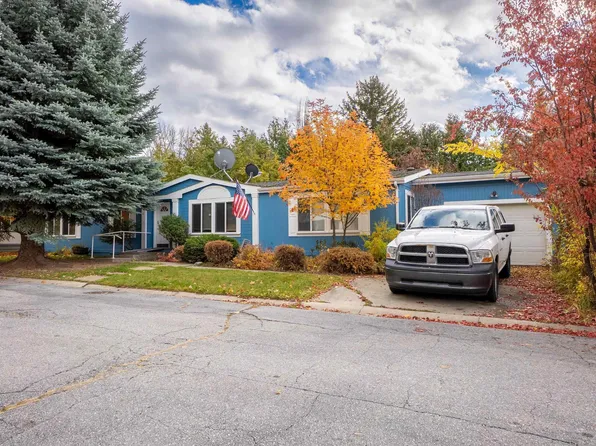 6308 McCall St #6, Bonners Ferry, ID 83805