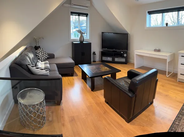 (undisclosed Address), Vancouver, BC V6K 2T4