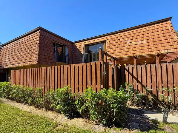 512 5th Lane, Greenacres, FL 33463