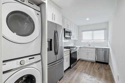 17302 Ermanita, LLC Photo 1