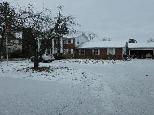 7570 River Rd, Flushing, MI 48433