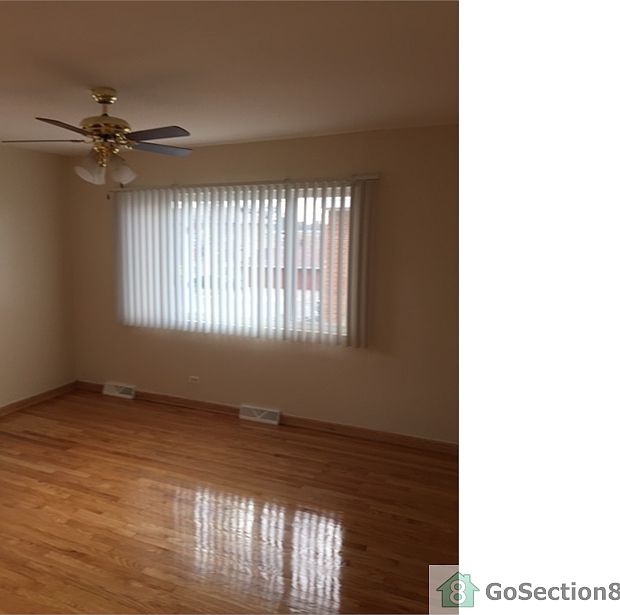 2nd image of 5028 W Jackson Blvd APT B