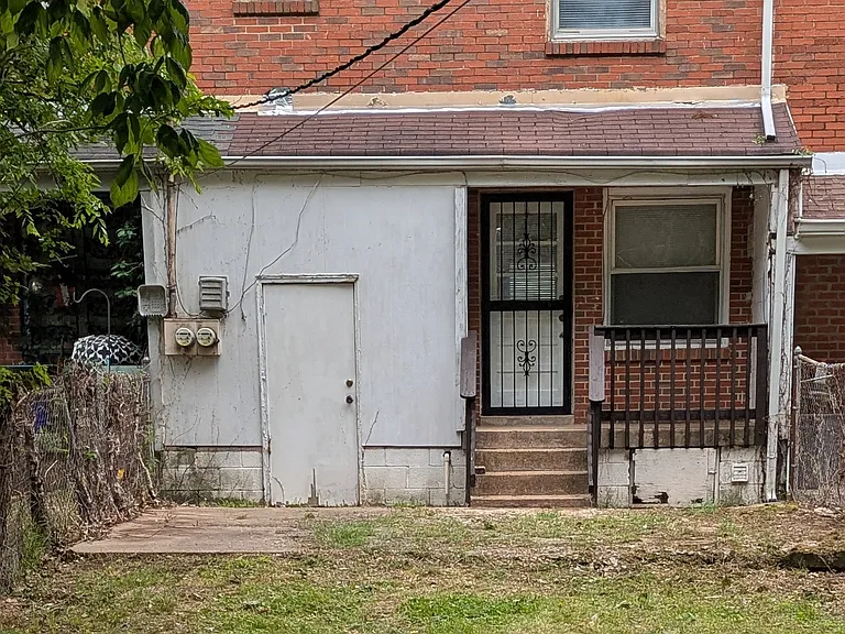 642 N 5th St — Photo 19