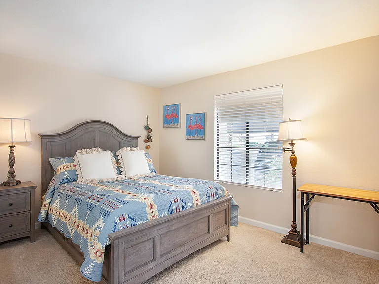 500 S Farrell Dr #M81 — Photo 6