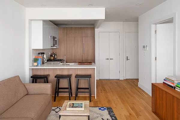 Rented by Nooklyn NYC LLC | media 3