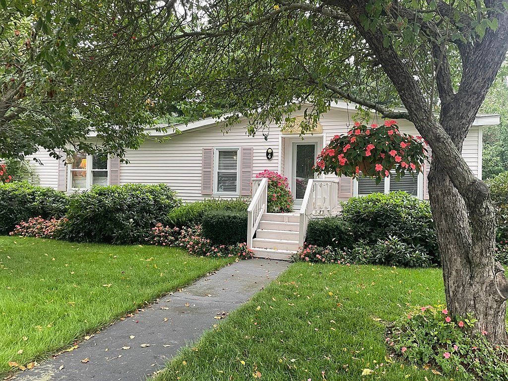4 American Ave, West Bridgewater, MA 02379 Zillow
