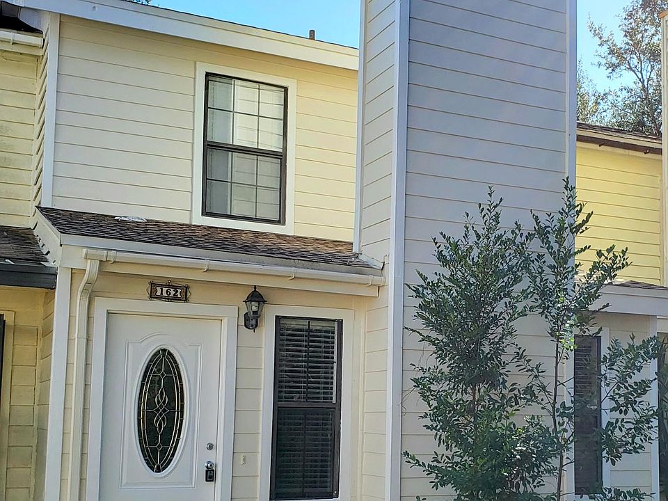 1st image of 162 Monahan Dr