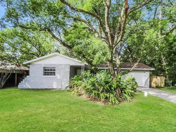 6911 Allview Dr, Tampa, FL 33637