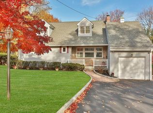 75 Barnes Rd, Tarrytown, NY 10591