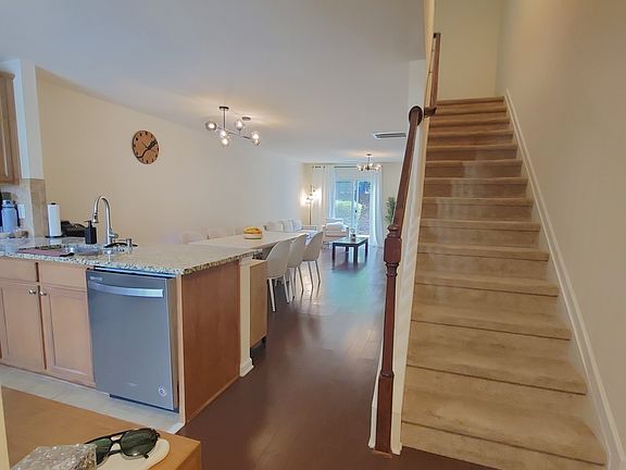 2nd image of 2919 Berkeley Springs Pl