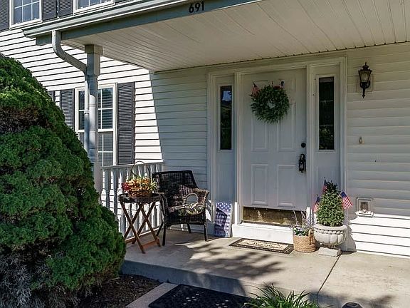 5th image of 691 Stonemint Dr