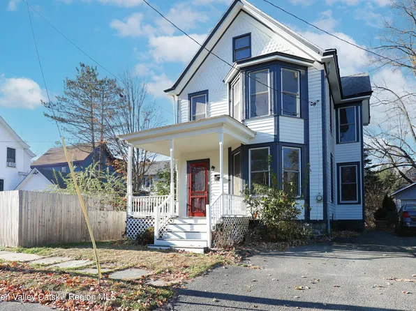 33 Linderman Avenue, Kingston, NY 12401