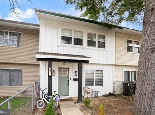 27 Medford Ct, Sicklerville, NJ 08081