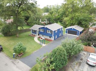 1526 Idlewild Dr, Round Lake Beach, IL