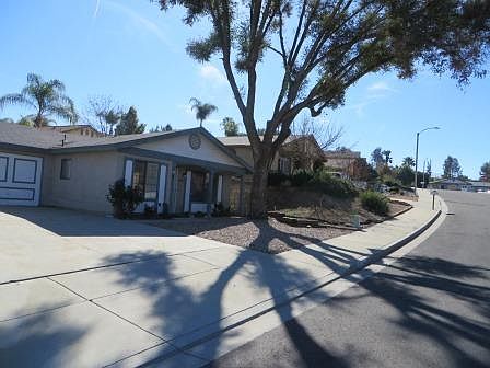 3rd image of 28262 Chula Vista Dr