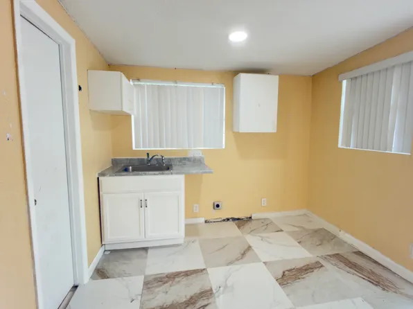 2220 NW 23rd Ln #1A, Fort Lauderdale, FL 33311