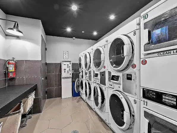 635 Fourth Avenue image 9 of 10