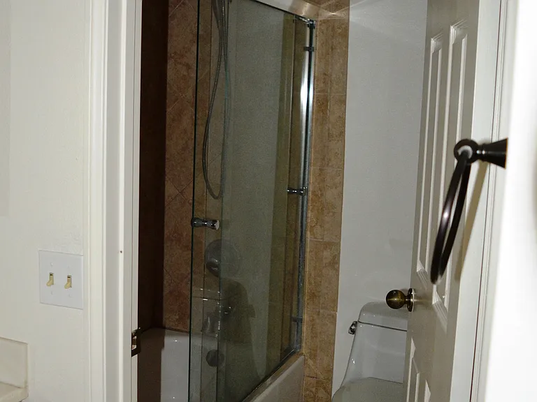 16716 Picadilly Ln — Photo 19