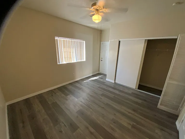 4730 E Craig Rd #26 — Photo 12