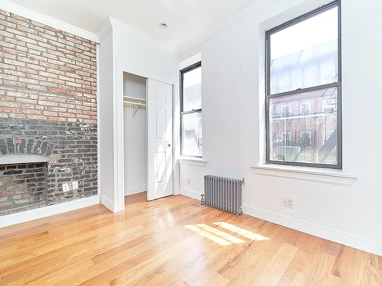 325 E 83rd St #3B — Photo 7