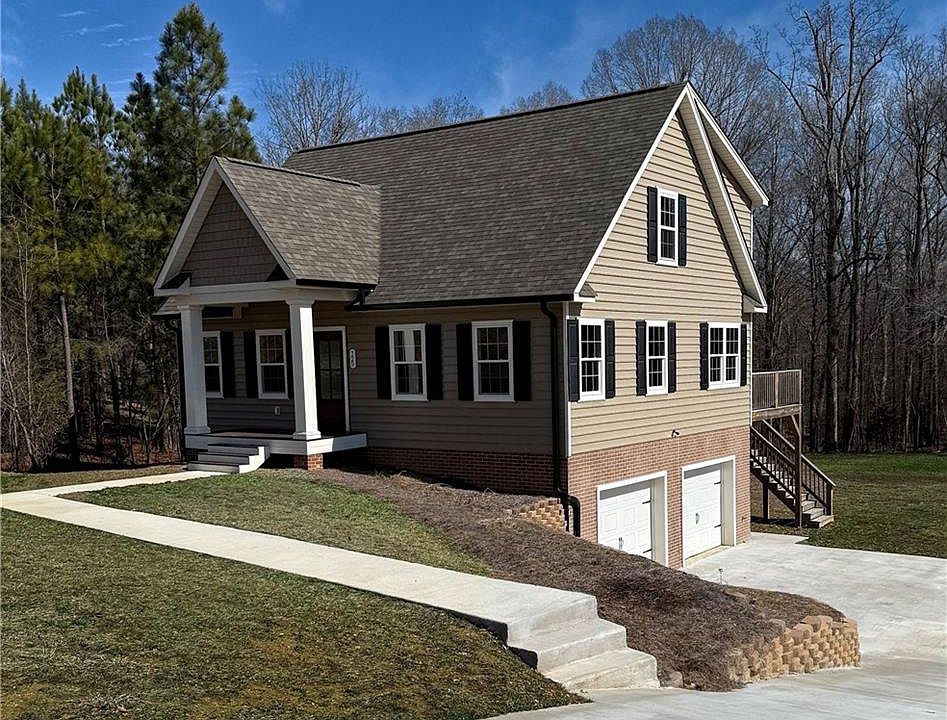 1st image of 725 Jes Wes Ln