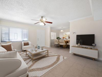 5310 Las Verdes Circle #118, Delray Beach, FL, 33484