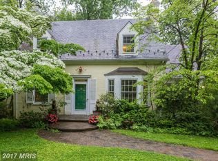 6520 Hillmead Rd, Bethesda, MD 20817