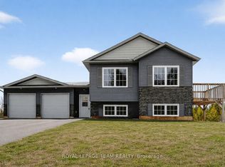 1668 Nolans Rd, Montague, ON K7A4S6