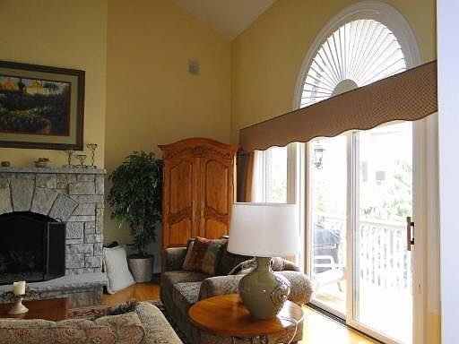 4th image of 13655 W Cambridge Dr