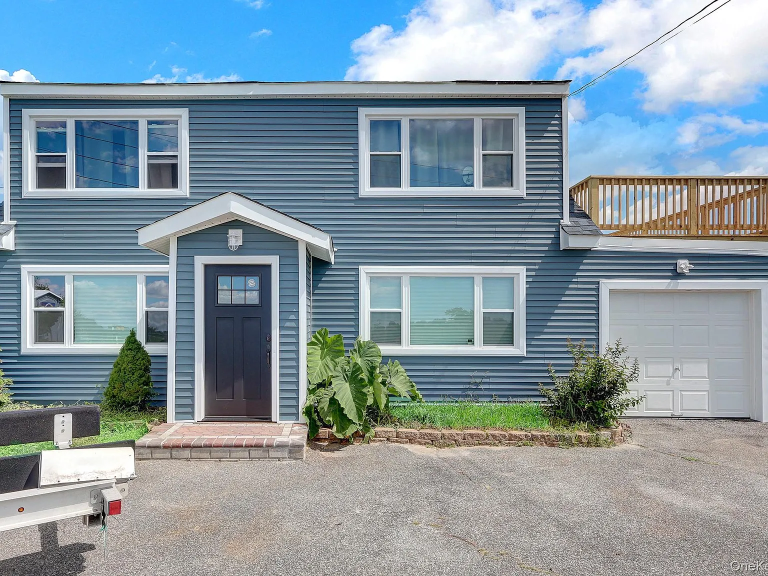 2 bed, 1.0 bath, 775 sqft, $3,200 — Photo 1