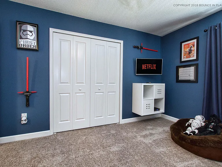 Kings Castle Cir — Photo 34
