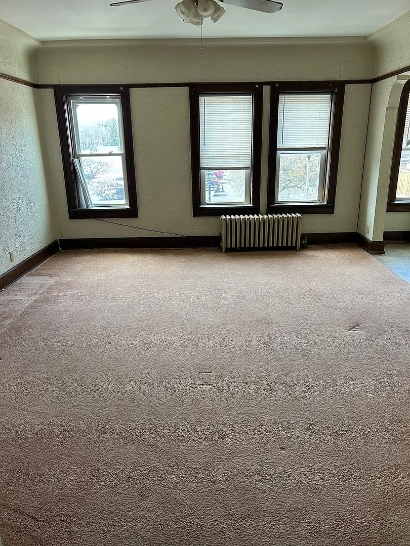 522 S 6th St — Photo 2