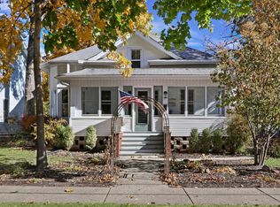 155 S Slusser St, Grayslake, IL 60030