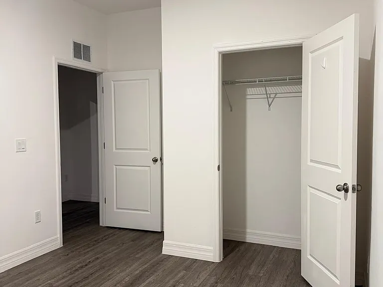 5037 N Dogwood Cir — Photo 25