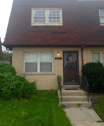 1st image of 9106 S King Dr #B