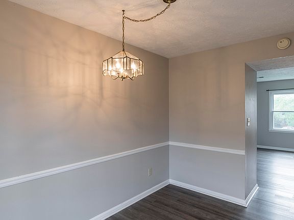 5th image of 3504 Sutherland Dr