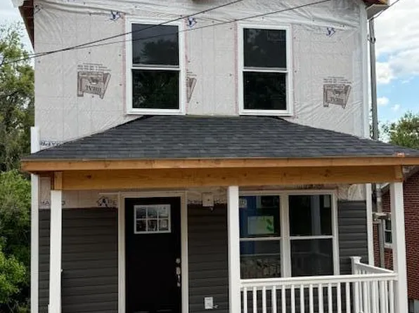 868 E Cleveland Ave, Vinton, VA 24179