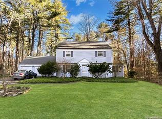 77 Wellington Heights Rd, Avon, CT 06001