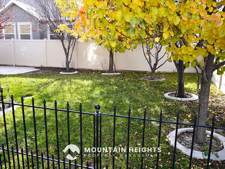 14638 S Quiet Glen Dr — Photo 46