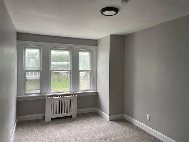 302 W Freedley St — Photo 26