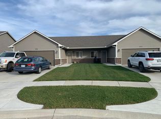 5254 N Cypress Cir, Bel Aire, KS 67226