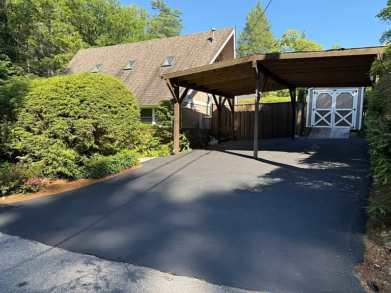 200 Pine Dr — Photo 19